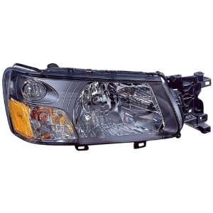  Subaru Forester Replacement Headlight Assembly   Passenger 