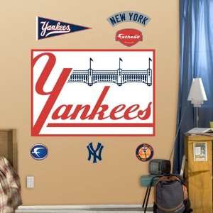  New York Yankees Throwback Logo Wall Decal: Home & Kitchen