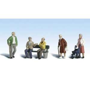  Woodland Scenics   Senior Citizens N (Trains): Toys 