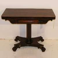 GOOD QUALITY ANTIQUE ROSEWOOD GAMES OR CARD TABLE  