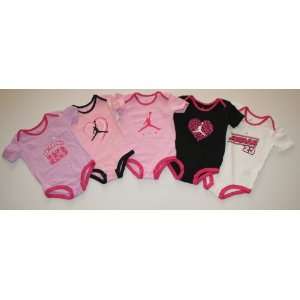 Nike Jordan Jumpman23 Baby/Infant Girls 5 Piece Bodysuit Set Size: 9 