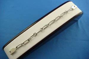 GUCCI LADIES STERLING SILVER BRACELET 7 INCHES  