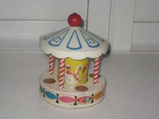  PRICE LITTLE PEOPLE AMUSEMENT PARK MUSICAL MERRY GO ROUND #932  