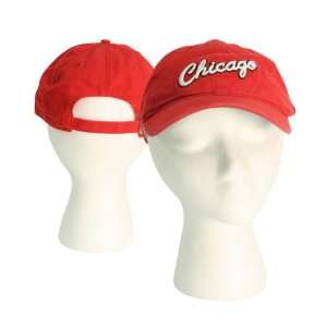  Chicago Bulls Slouch Fit Adjustable Baseball Hat   Red 
