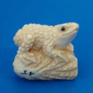  Mammoth Ivory Japanese Ojime Bead Netsuke Frog 