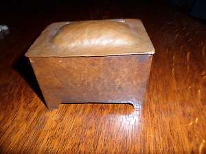 Arts & Crafts mission antique hand hammered copper jewelry box casket 