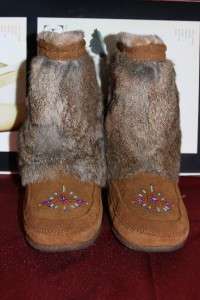 Minnetonka Rainier Muklik Rabbit Fur Boots Sz. 9  