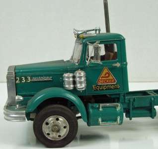 Autocar Truck/Tractor, Built Model Vintage, 1/25 Scale, Decker 