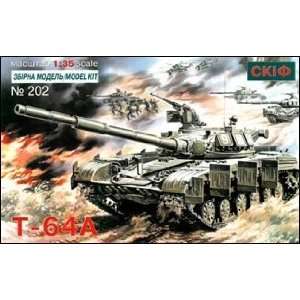  T64A Soviet Main Battle Tank 1 35 Skif: Toys & Games