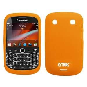   Silicone Skin Case Cover for Verizon BlackBerry Bold 9930 Electronics