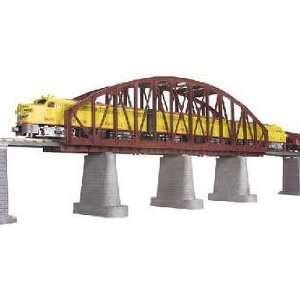  O Steel Arch Bridge, Rust Toys & Games