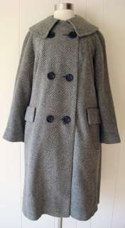 1960s Vintage Grey and Black Houndstooth Wool Coat CLASSIC Womens 