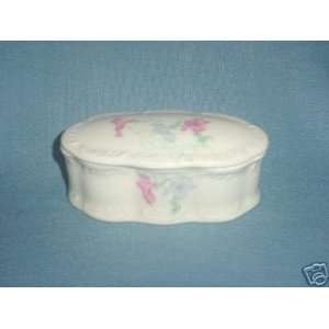  Porcelain Oval Trinket Box with Flower Design: Everything 