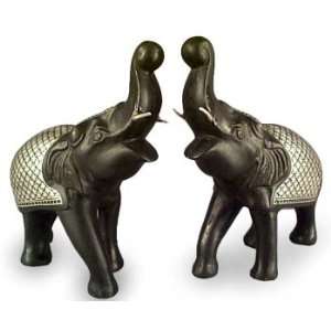  Elephant Phooljhadi, statuettes (pair): Home & Kitchen