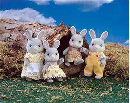 Calico Critters Cottontail Rabbit Family of Four NEW 020373216280 