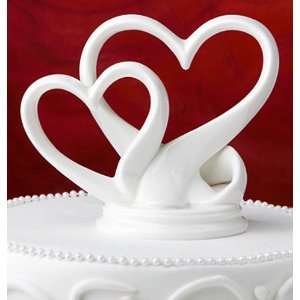  Cake Stand and Carriers  Sleek Interlocking Hearts Design Cake 