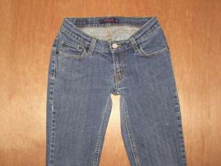 Womens Levis 528 Curvy cut jeans size 3M Stretch  