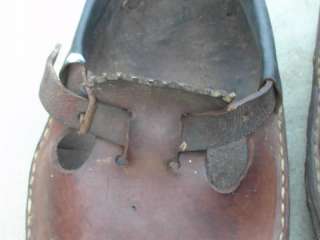 EARLY CWE ANTIQUE PRIMITIVE COUNTRY LEATHER SHOES.  