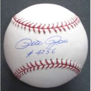 Pete Rose Signed Ball   w/ 4256:  Sports & Outdoors