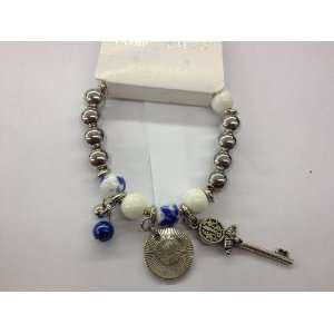  stretch charm bracelet with blue stone 