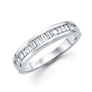 Size  4   14k White Gold Baguette Diamond Channel Set Wedding Ring 