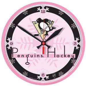  NHL Pink 12.75 Round Clock   Pittsburgh Penguins