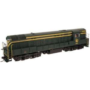     Central Railroad of New Jersey #2405 (Green, Yellow) Toys & Games