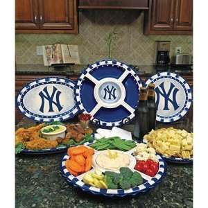  New York Yankees MLB Homegating Ceramic Platter: Sports 