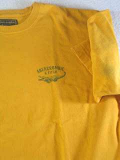 Abercrombie & Fitch Alligator Wrestling S/S T Shirt Med  