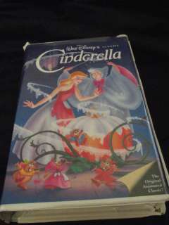 Disney VHS Black Diamond Cinderella Classic Movie V410 786936526530 