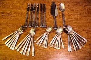 ROGERS BROS DAWN FLATWARE SET 1949 & YES FREE SHIPPING!!  