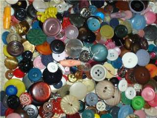 SIX POUNDS GOOD ONES CRAFT & SEWING BUTTONS LOT VINTAGE & MODERN 1 DAY 