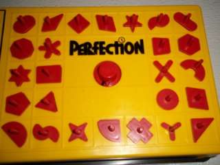   1973 LAKESIDE PERFECTION GAME~100% SHAPES COMPLETE~SUPER VINTAGE GAME