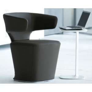   Lounge Lobby Conference Tub Chair with Host Table: Office Products
