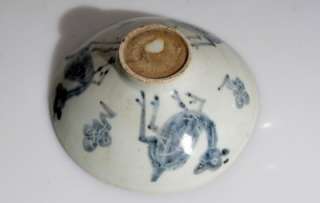 CHINESE ANTIQUE BLUE AND WHITE BOWL WITH DEER  