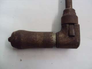 ANTIQUE WOODEN HANDLE VINTAGE HAND DRILL BY MILLERS FALL 1710  