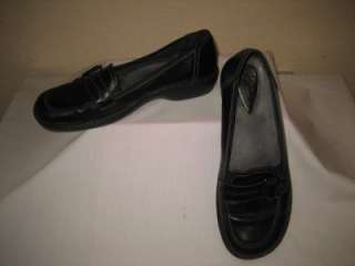 Clarks Artisan Black Leather Loafers Slip on Shoes Size 9.5 M