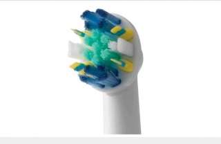 Oral B EB25 4 FlossAction Toothbrush Heads 4 rrp £ 16  