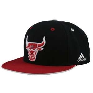  adidas Chicago Bulls Black Crown Team Kolors Fitted Hat 