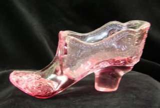   glass bow slipper produced by Mosser Glass Company, Cambridge, Ohio