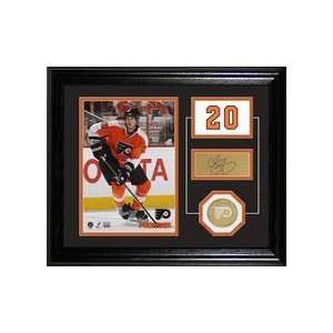Chris Pronger Player Pride Desk Top Framed 10 x 12 Photograph and 