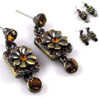   Item  1 pair antiqued rhinestone crystal earrings dangle