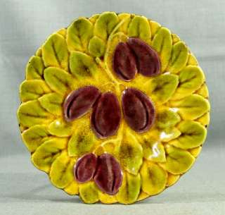 ANTIQUE FRENCH SARREGUEMINES MAJOLICA ART POTTERY FRUIT WALL PLATE 